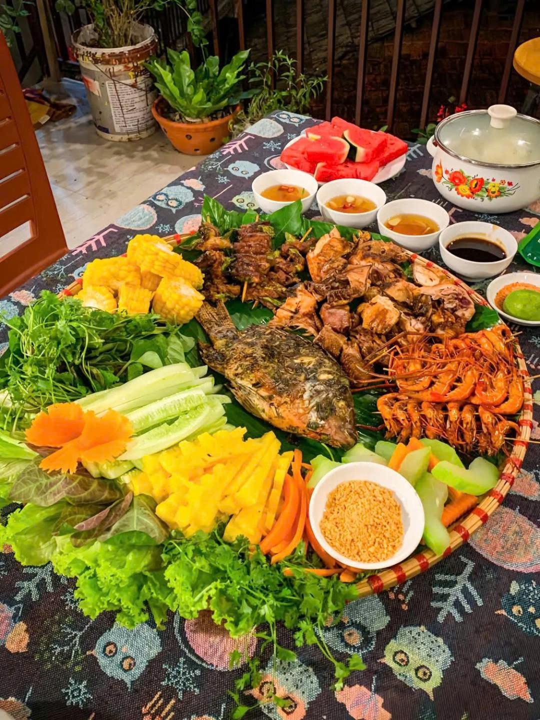 Duy Tuyen Ba Be Homestay Free Bbq Bac Kan Zewnętrze zdjęcie